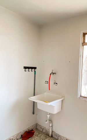 Casa à venda com 252m², 2 quartos e 2 vagasÁrea de Serviço