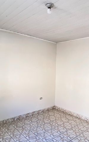 Casa à venda com 252m², 2 quartos e 2 vagasSala 