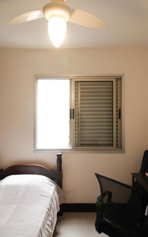 Apartamento à venda com 70m², 2 quartos e 2 vagas Apartamento à venda com 70m², 2 quartos e 2 vagasQuarto 1