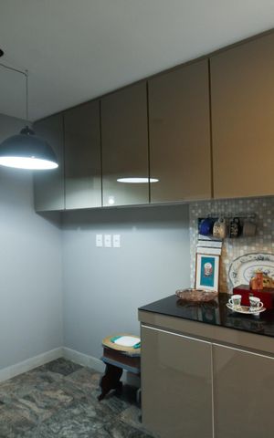 Apartamento à venda com 70m², 2 quartos e 2 vagas Apartamento à venda com 70m², 2 quartos e 2 vagasCozinha