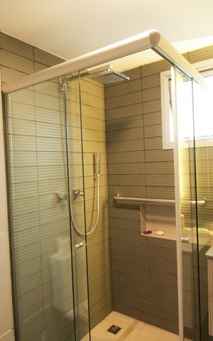 Apartamento à venda com 70m², 2 quartos e 2 vagas Apartamento à venda com 70m², 2 quartos e 2 vagasBanheiro 2