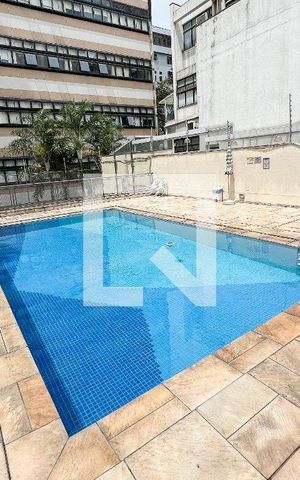 Apartamento à venda com 70m², 2 quartos e 2 vagas Apartamento à venda com 70m², 2 quartos e 2 vagasPiscina