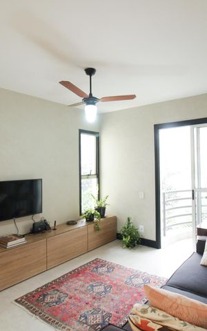 Apartamento à venda com 70m², 2 quartos e 2 vagas Apartamento à venda com 70m², 2 quartos e 2 vagasSala