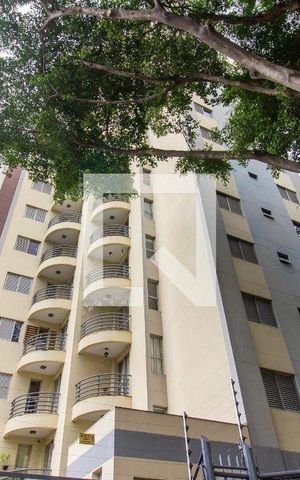 Apartamento à venda com 70m², 2 quartos e 2 vagas Apartamento à venda com 70m², 2 quartos e 2 vagasFachada