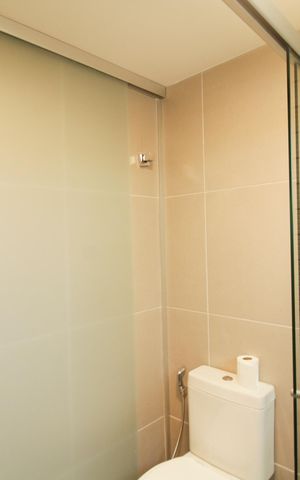 Apartamento à venda com 70m², 2 quartos e 2 vagas Apartamento à venda com 70m², 2 quartos e 2 vagasBanheiro 2