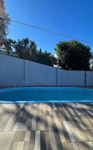 Casa à venda com 250m², 4 quartos e 2 vagas