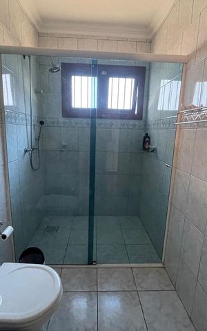 Casa à venda com 250m², 4 quartos e 2 vagas