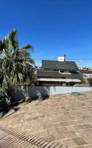 Casa à venda com 250m², 4 quartos e 2 vagas