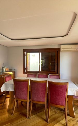 Casa à venda com 250m², 4 quartos e 2 vagas