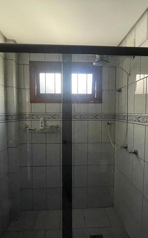 Casa à venda com 250m², 4 quartos e 2 vagas