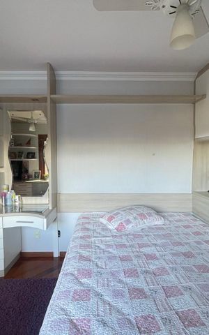 Casa à venda com 250m², 4 quartos e 2 vagas
