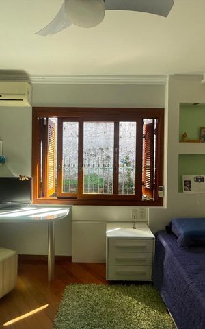 Casa à venda com 250m², 4 quartos e 2 vagas
