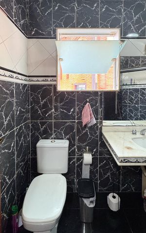 Casa à venda com 257m², 3 quartos e 3 vagas Casa à venda com 257m², 3 quartos e 3 vagasBanheiro - Suíte 1