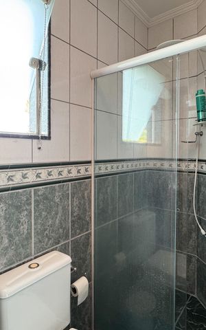Casa à venda com 257m², 3 quartos e 3 vagas Casa à venda com 257m², 3 quartos e 3 vagasBanheiro - Suíte 2