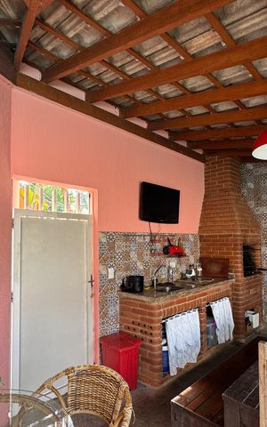 Casa à venda com 257m², 3 quartos e 3 vagas Casa à venda com 257m², 3 quartos e 3 vagasÁrea - Churrasqueira
