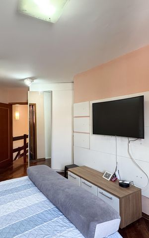 Casa à venda com 257m², 3 quartos e 3 vagas Casa à venda com 257m², 3 quartos e 3 vagasSuíte 1