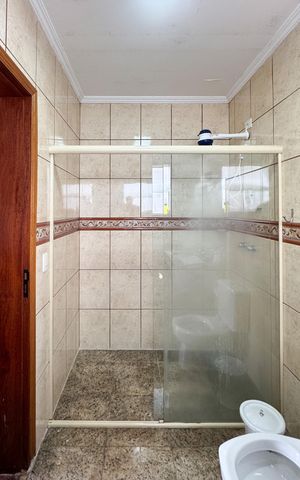 Casa à venda com 257m², 3 quartos e 3 vagas Casa à venda com 257m², 3 quartos e 3 vagasBanheiro - Suíte 3