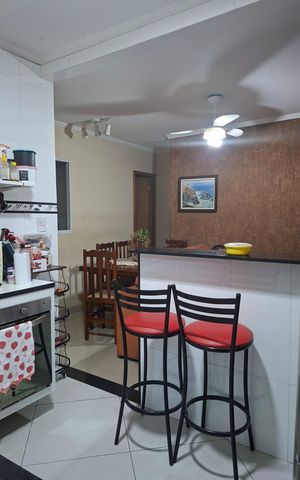 Casa à venda com 220m², 4 quartos e 2 vagas Casa à venda com 220m², 4 quartos e 2 vagasCozinha