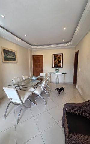 Apartamento à venda com 90m², 2 quartos e 1 vaga Apartamento à venda com 90m², 2 quartos e 1 vagaSala