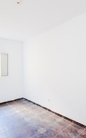Casa para alugar com 42m², 1 quarto e sem vagaQuarto