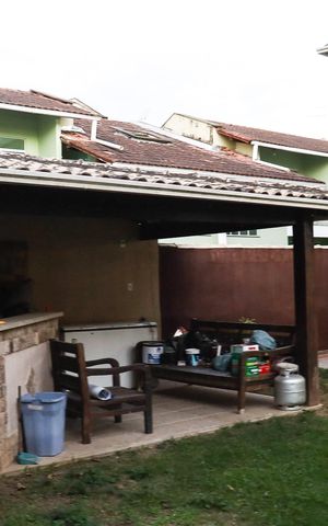 Casa para alugar com 425m², 5 quartos e 2 vagas