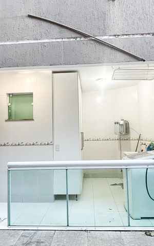Casa para alugar com 425m², 5 quartos e 2 vagas