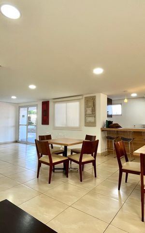 Apartamento para alugar com 220m², 3 quartos e 2 vagas Apartamento para alugar com 220m², 3 quartos e 2 vagasÁrea comum - Salão de festas