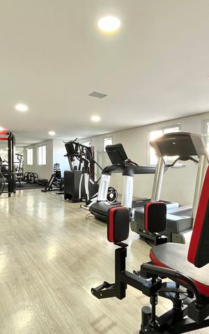 Apartamento para alugar com 220m², 3 quartos e 2 vagas Apartamento para alugar com 220m², 3 quartos e 2 vagasÁrea comum - Academia