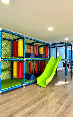 Apartamento para alugar com 220m², 3 quartos e 2 vagas Apartamento para alugar com 220m², 3 quartos e 2 vagasÁrea comum