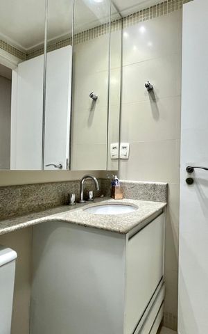 Apartamento para alugar com 220m², 3 quartos e 2 vagas Apartamento para alugar com 220m², 3 quartos e 2 vagasBanheiro da Suíte 1