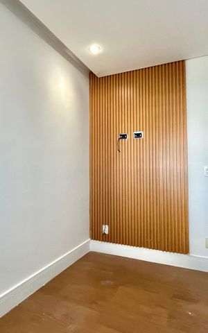 Apartamento para alugar com 220m², 3 quartos e 2 vagas Apartamento para alugar com 220m², 3 quartos e 2 vagasQuarto