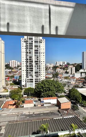 Apartamento para alugar com 220m², 3 quartos e 2 vagas Apartamento para alugar com 220m², 3 quartos e 2 vagasVista da Suíte 2
