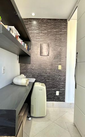 Apartamento para alugar com 220m², 3 quartos e 2 vagas Apartamento para alugar com 220m², 3 quartos e 2 vagasEscritório