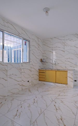 Casa para alugar com 100m², 2 quartos e 2 vagasCozinha