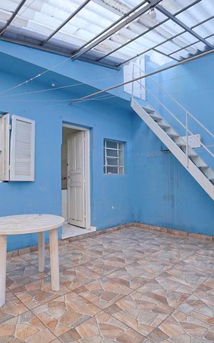 Casa para alugar com 100m², 2 quartos e 2 vagasÁrea de Serviço