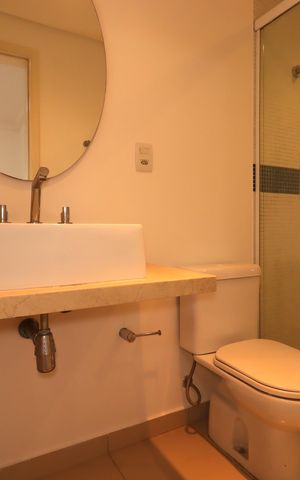 Apartamento para alugar com 165m², 3 quartos e 3 vagasBanheiro da Suíte 1