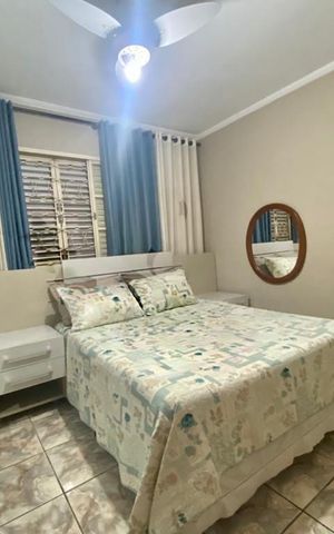 Casa à venda com 168m², 3 quartos e 2 vagas