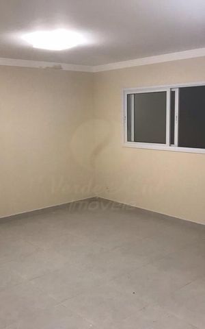 Casa à venda com 135m², 3 quartos e 2 vagas