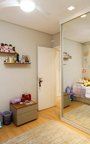 Apartamento à venda com 220m², 3 quartos e 3 vagasQuarto 2