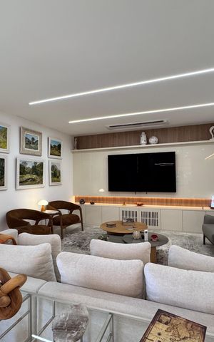 Apartamento à venda com 314m², 4 quartos e 3 vagas Apartamento à venda com 314m², 4 quartos e 3 vagasSala