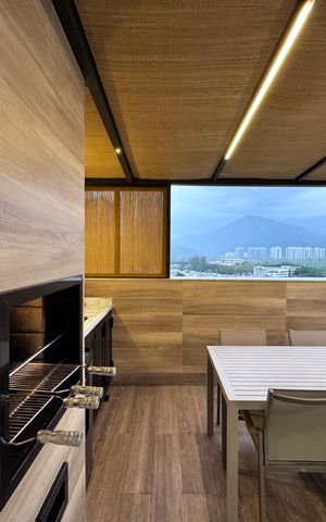 Apartamento à venda com 314m², 4 quartos e 3 vagas Apartamento à venda com 314m², 4 quartos e 3 vagasTerraço