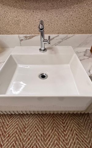 Apartamento à venda com 314m², 4 quartos e 3 vagas Apartamento à venda com 314m², 4 quartos e 3 vagasLavabo