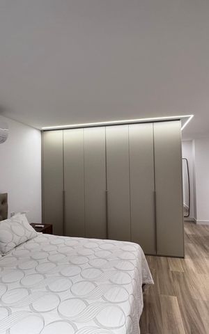 Apartamento à venda com 314m², 4 quartos e 3 vagas Apartamento à venda com 314m², 4 quartos e 3 vagasSuíte 4