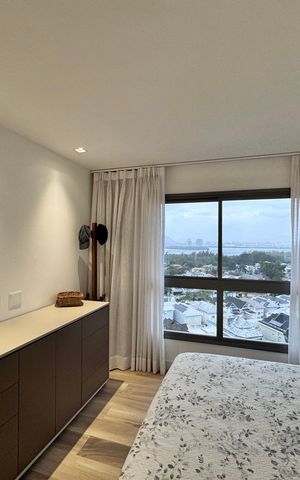 Apartamento à venda com 314m², 4 quartos e 3 vagas Apartamento à venda com 314m², 4 quartos e 3 vagasSuíte 4