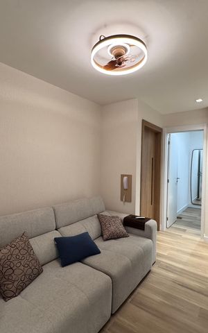 Apartamento à venda com 314m², 4 quartos e 3 vagas Apartamento à venda com 314m², 4 quartos e 3 vagasHall Íntimo