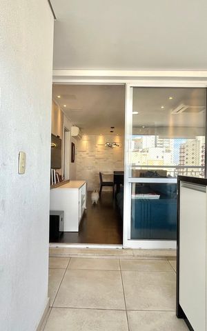 Apartamento para alugar com 97m², 3 quartos e 2 vagas Apartamento para alugar com 97m², 3 quartos e 2 vagasVaranda