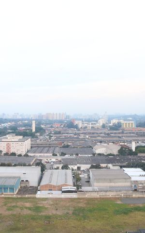 Apartamento para alugar com 65m², 2 quartos e 2 vagasVista da varanda da sala