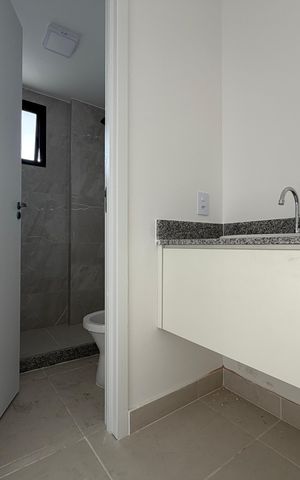 Apartamento à venda com 62m², 2 quartos e 1 vaga Apartamento à venda com 62m², 2 quartos e 1 vagaBanheiro social