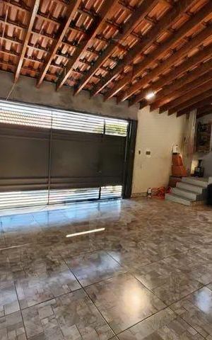 Casa à venda com 160m², 5 quartos e 4 vagas