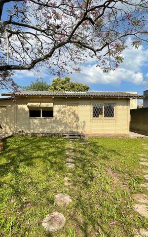 Casa à venda com 60m², 2 quartos e 2 vagas